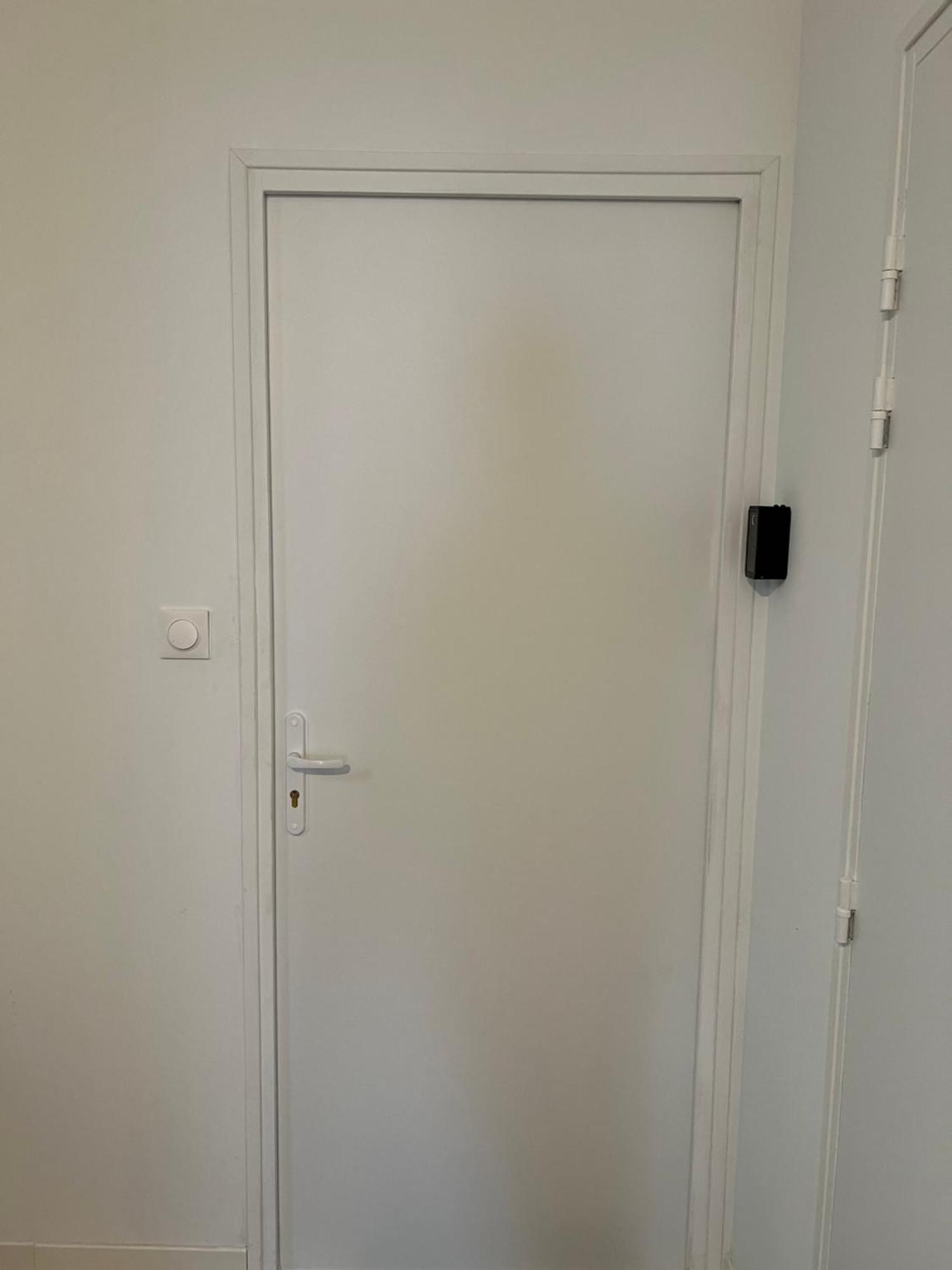 Fenix Appartement T2 40 M2 Cosy Rdc Plein Centre Ville Pierrelatte Ngoại thất bức ảnh