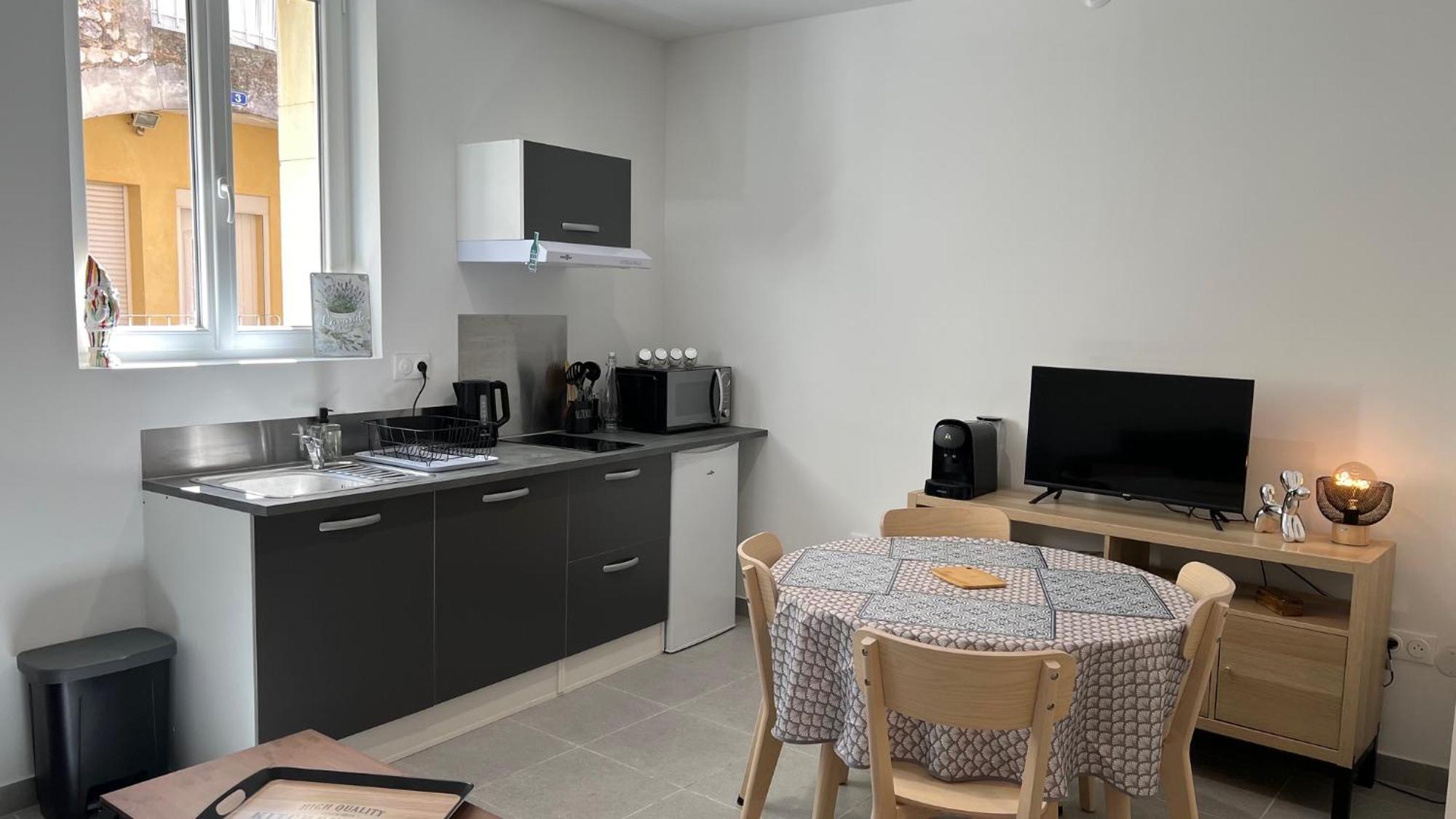 Fenix Appartement T2 40 M2 Cosy Rdc Plein Centre Ville Pierrelatte Ngoại thất bức ảnh