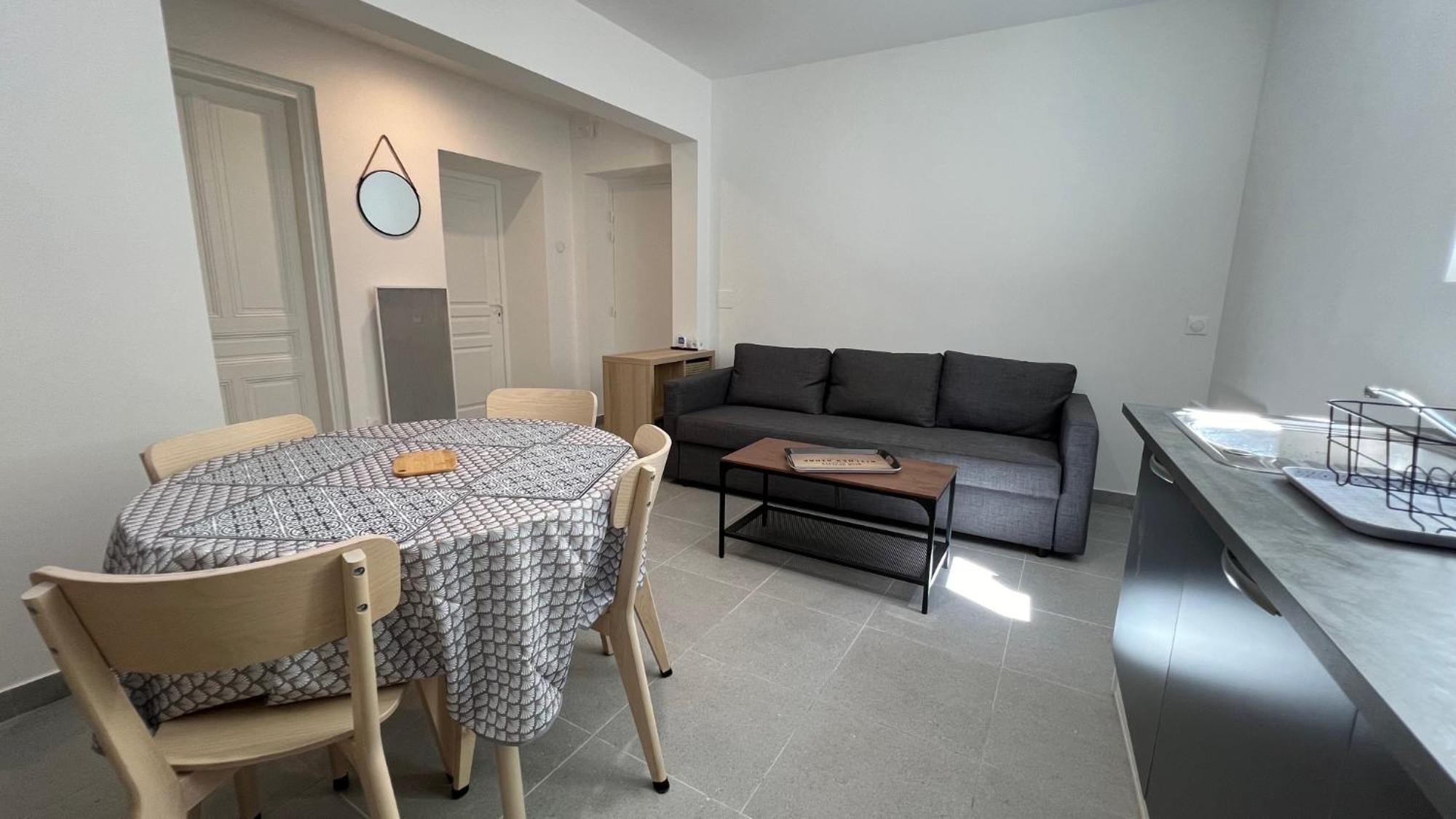 Fenix Appartement T2 40 M2 Cosy Rdc Plein Centre Ville Pierrelatte Ngoại thất bức ảnh